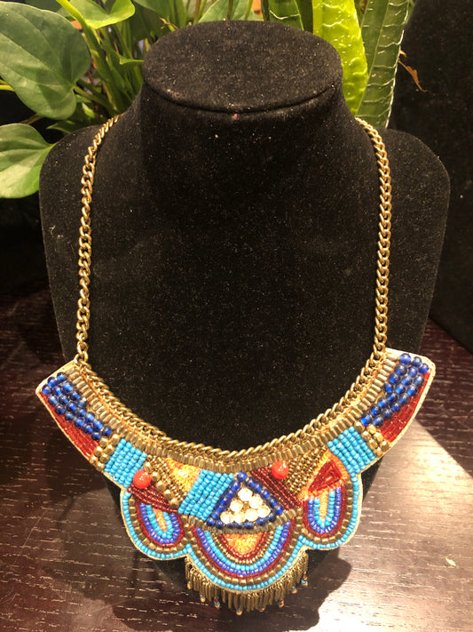Masai neckpiece